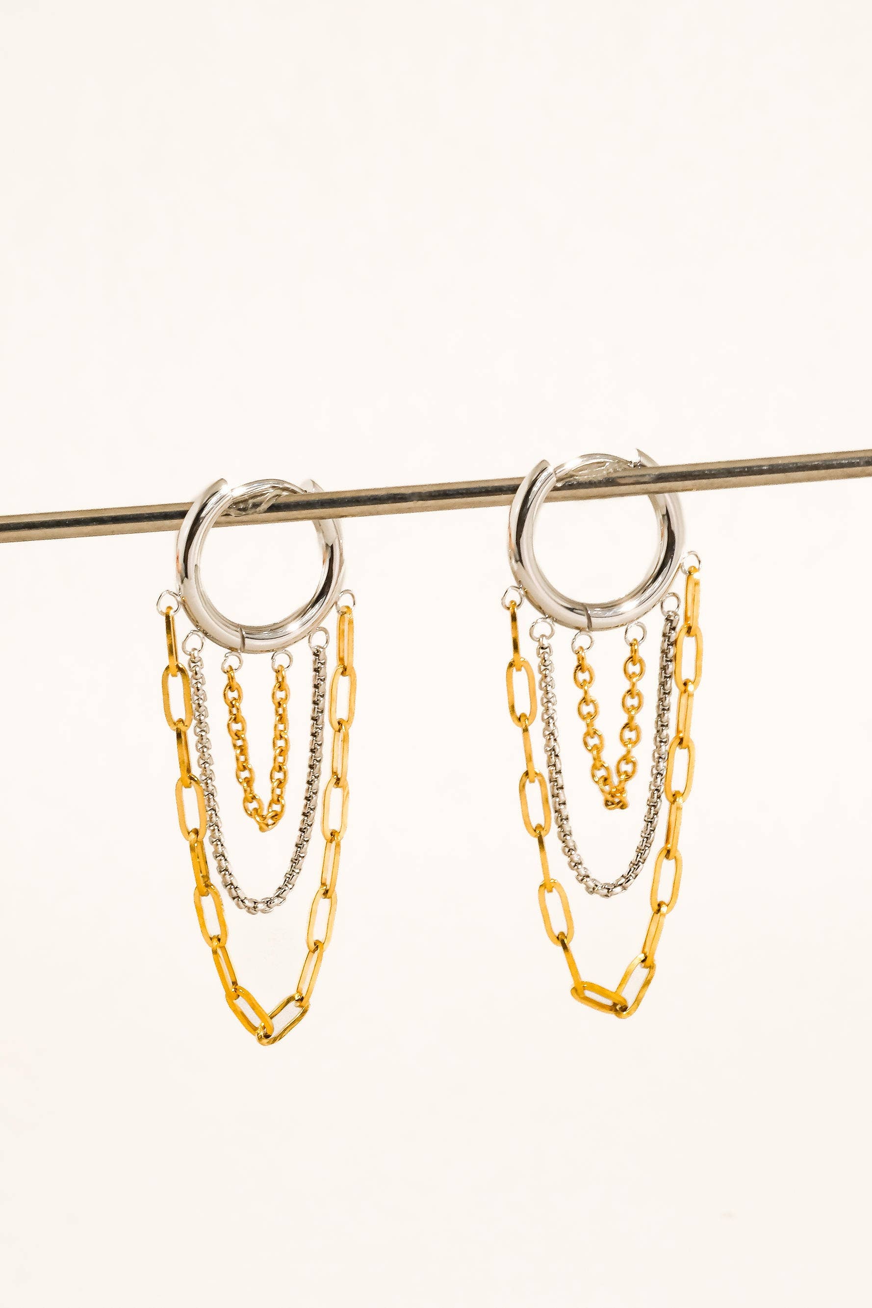 VIANNE CHAIN EARRING