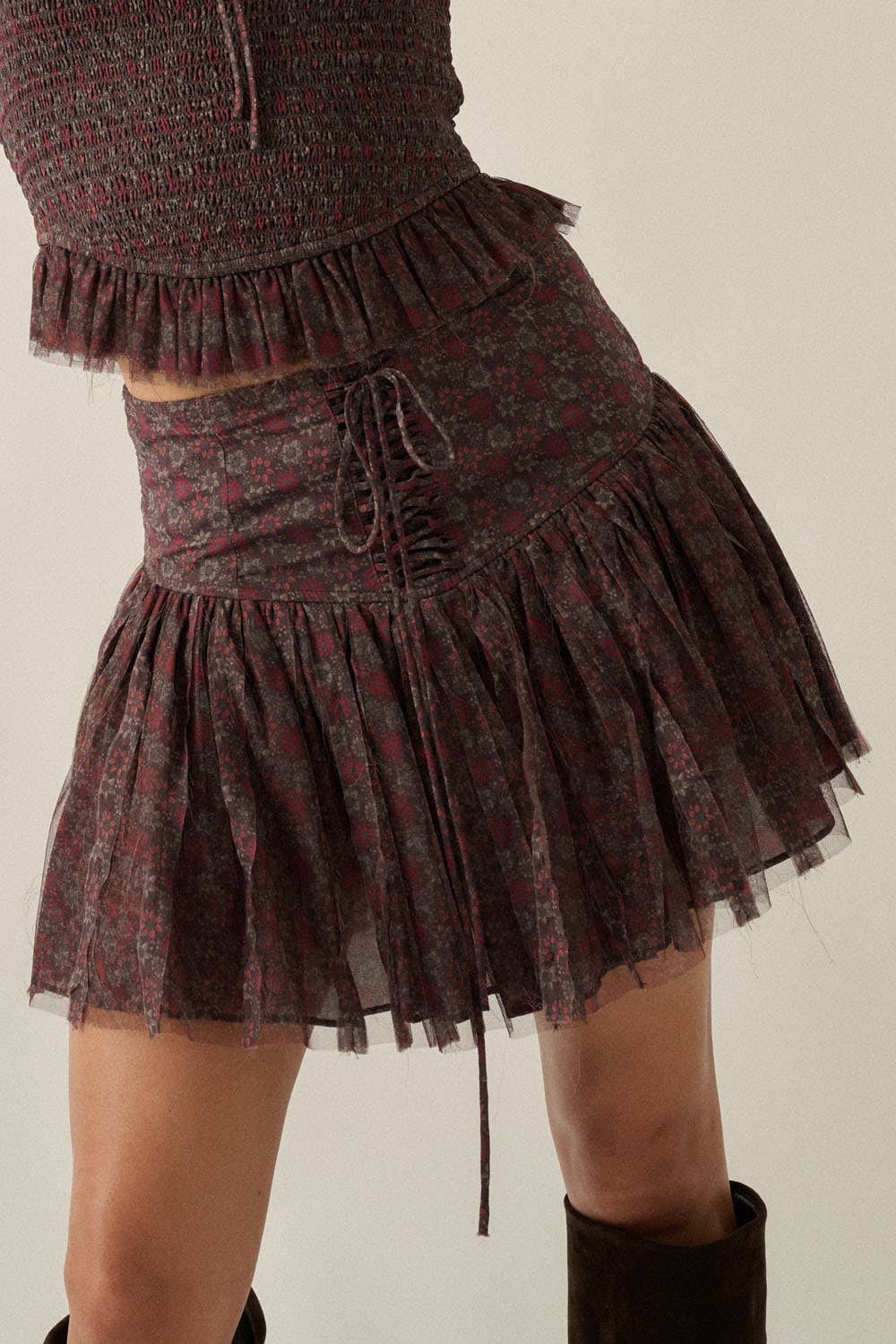 EDINBURGH LACE MINI SKORT