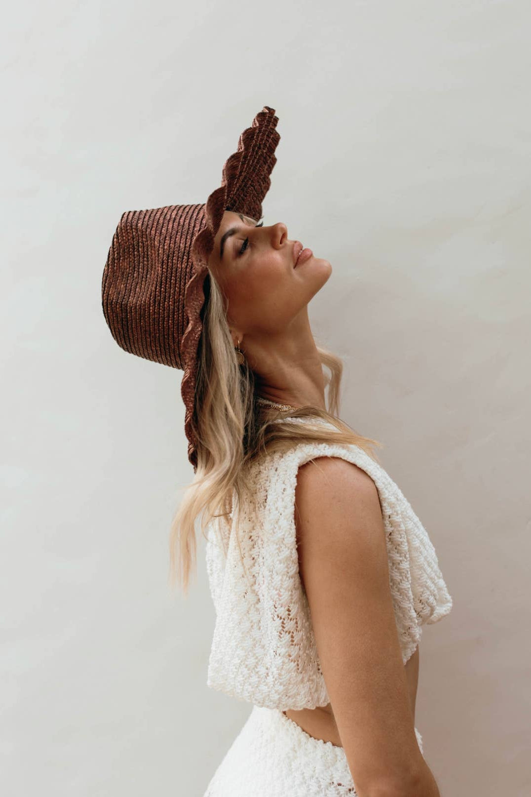 NALU BROWN - WIDE BRIM STRAW HAT