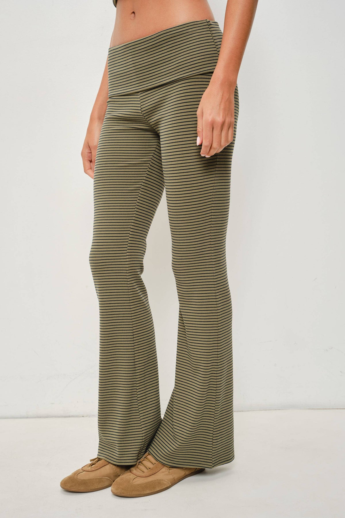 GRADY STRIPED FLARE PANTS