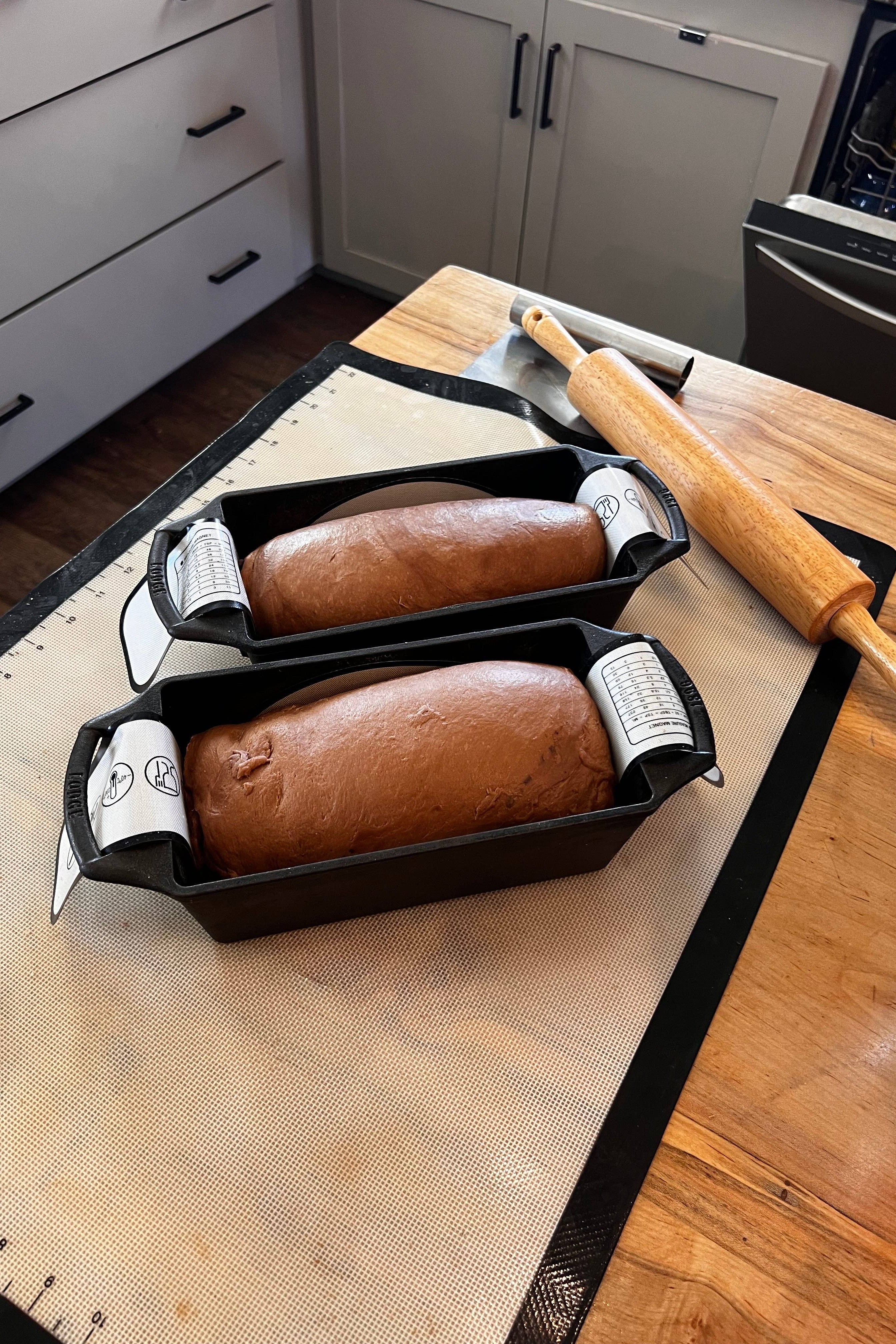 THE AMERICAN DOUGH SLING