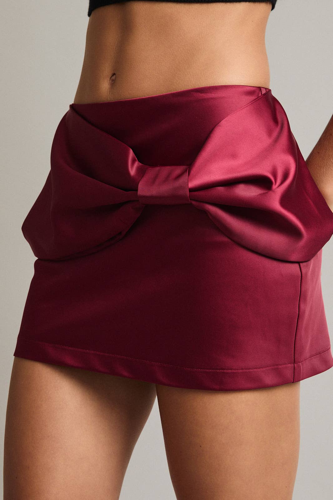 SLEIGH ALL DAY SKIRT