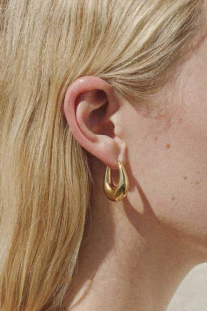 QUINN EARRING