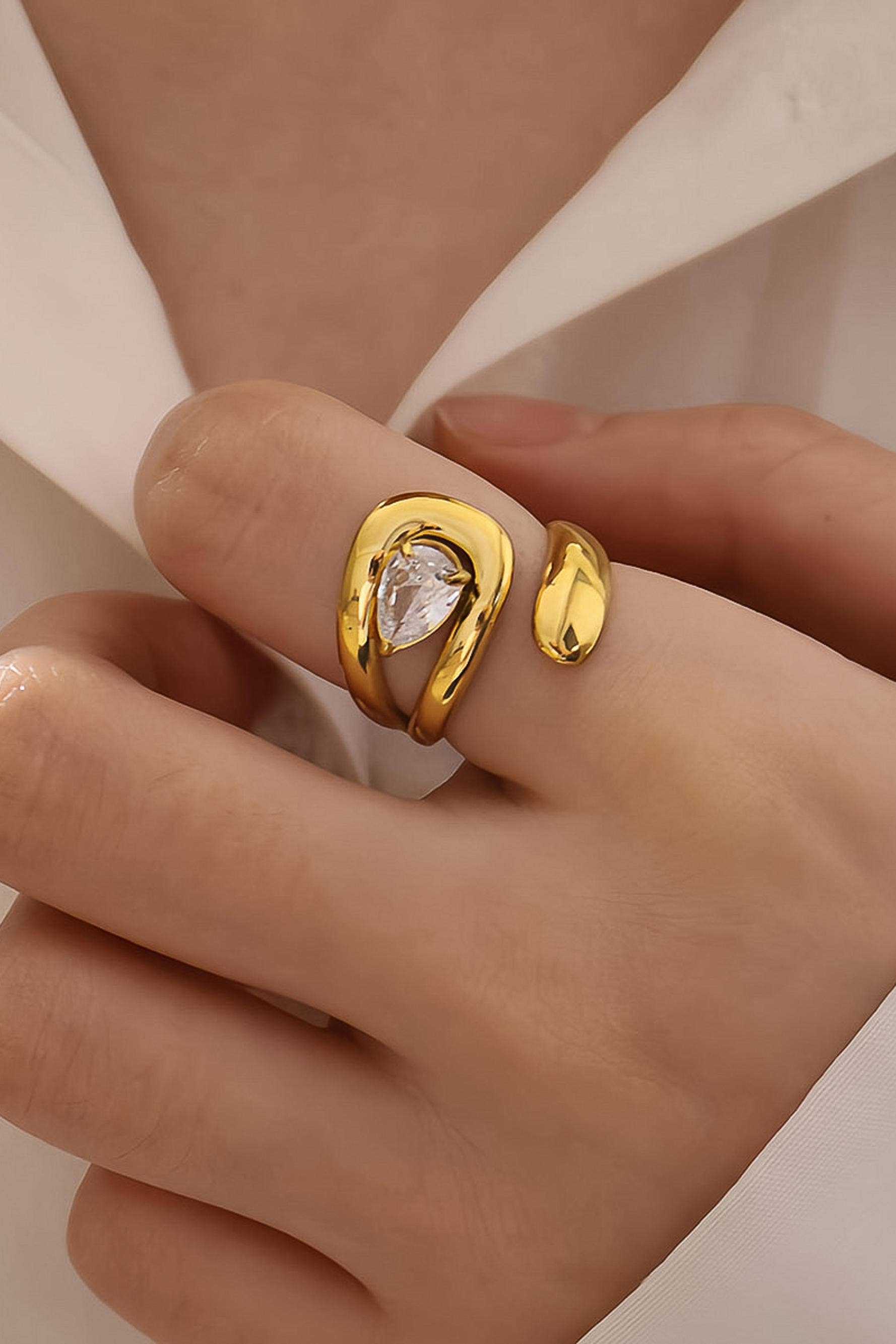 RONNIE RING