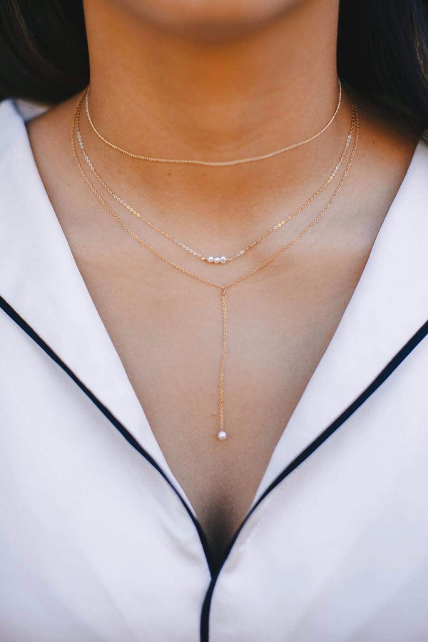 MAY MARTIN - THREE PEARL NECKLACE