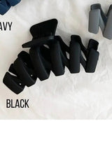 MATTE ZIGZAG CLAW CLIP