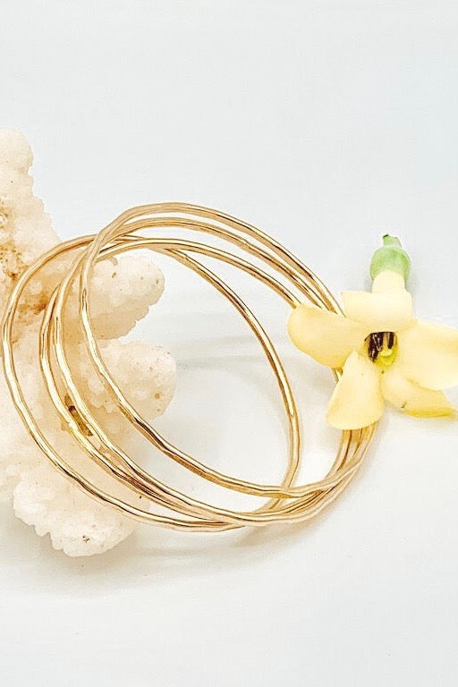 TEXTURED BANGLE - GOLD