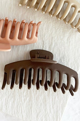 MATTE JUMBO CLAW CLIP