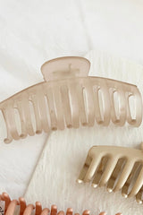 MATTE JUMBO CLAW CLIP