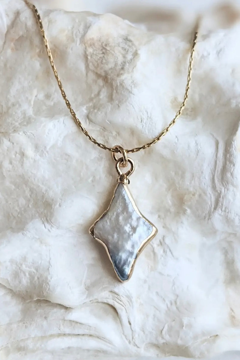 BOEM COLLECTION - HAPPY HORIZONS NECKLACE