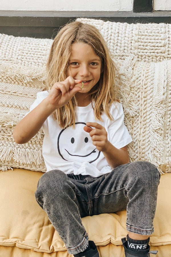 RMS SMILEY TEE - TODDLER/YOUTH - WHITE