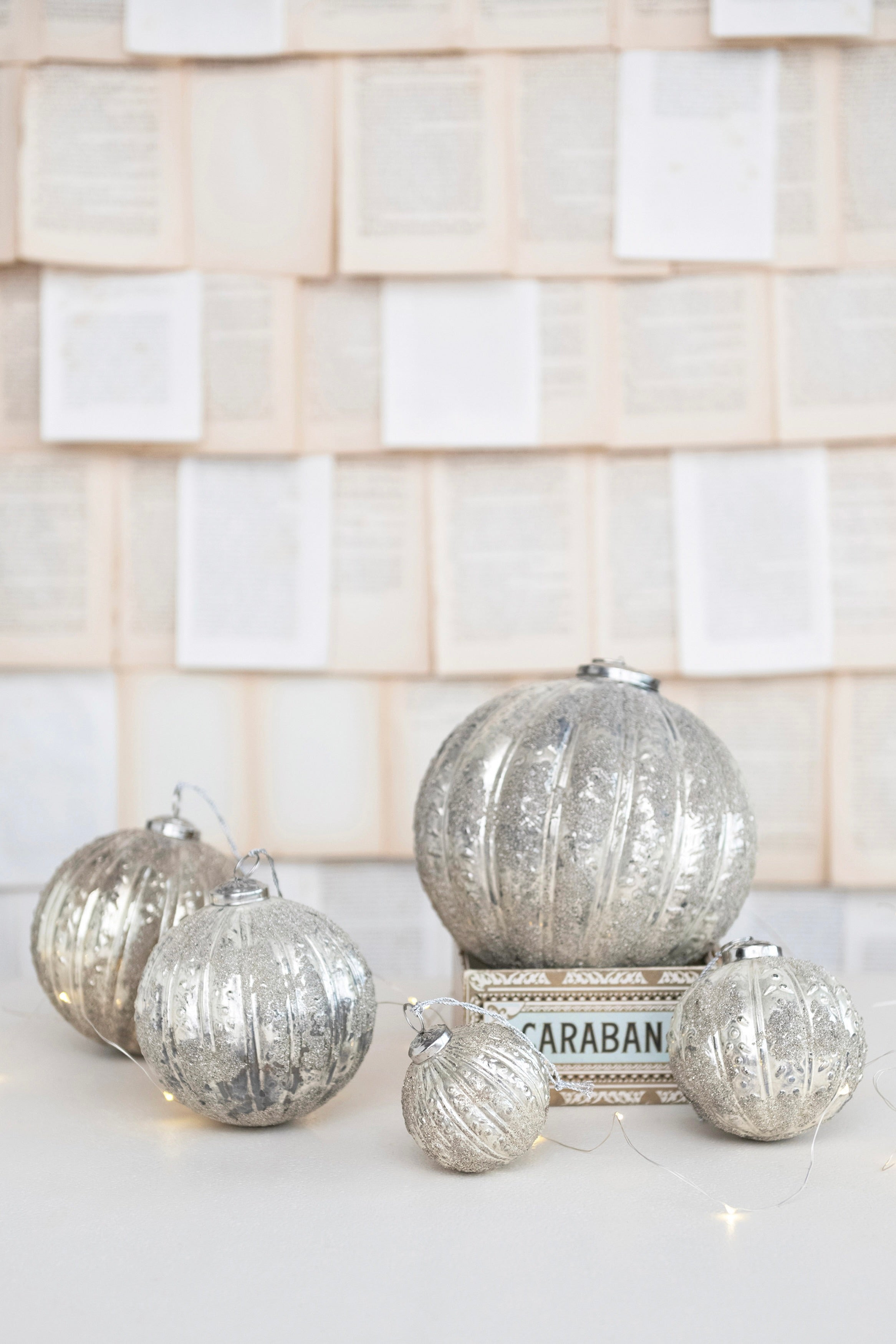 EMBOSSED GLASS ORNAMENT